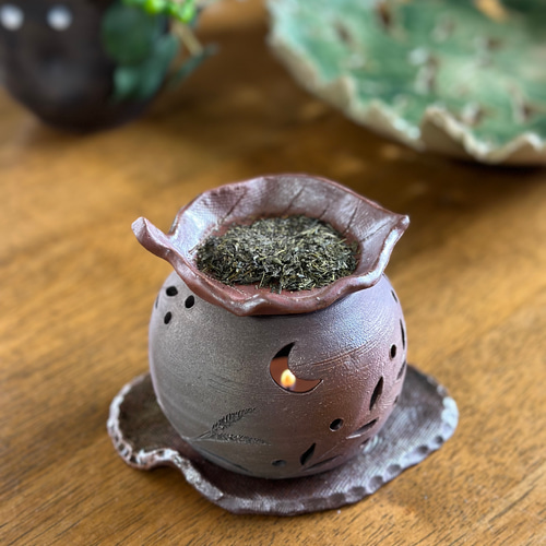 満月と三日月の灯りが揺れる焼き締め茶香炉&葉皿 リラクゼーション