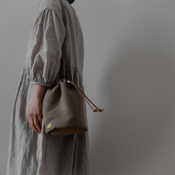【受注制作】Linen pochette　リネン巾着型ポシェット　 3枚目の画像