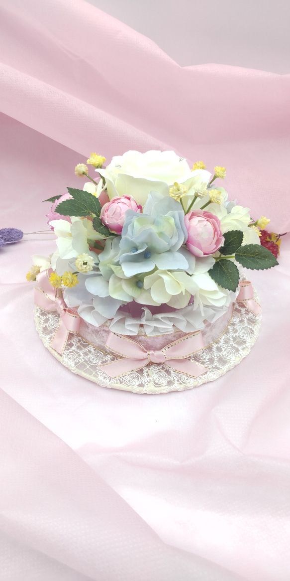 結婚祝いにフラワーケーキ♡アーティシャルフラワー　バラ　ベビーピンク　お呼ばれ　贈答品　おしゃれ　ウェディング　上品　 11枚目の画像