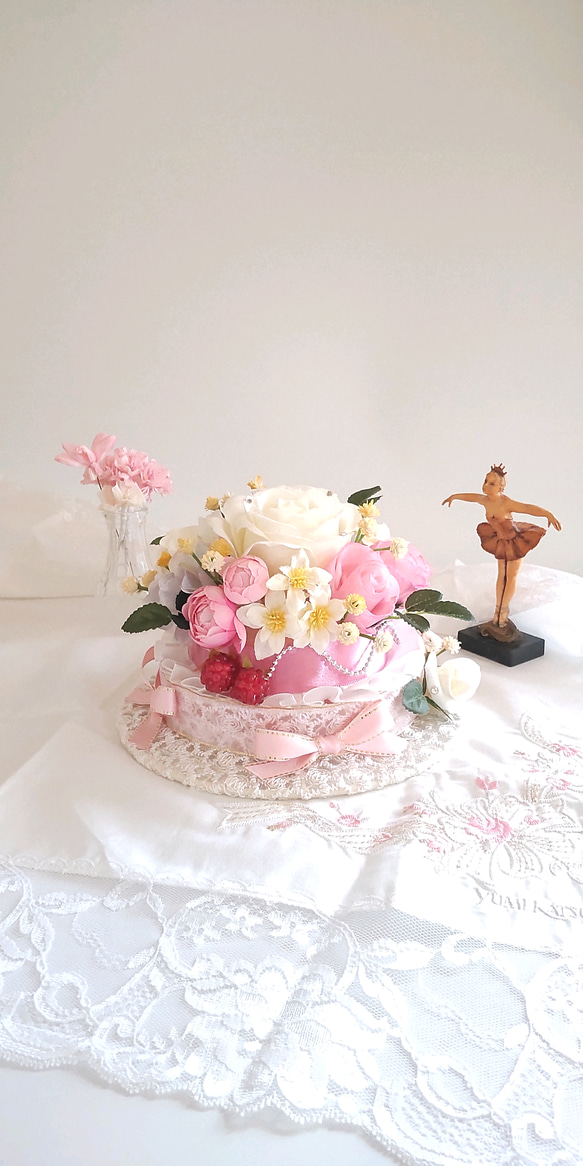 結婚祝いにフラワーケーキ♡アーティシャルフラワー バラ ベビーピンク
