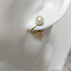 あこや本真珠（日本産）のネジバネ式イヤリング 7枚目の画像