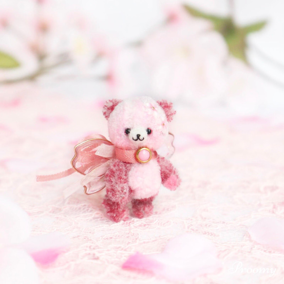 Proomy 赤ちゃんフェアリークマさん 桜 ピンク×レッド ミニチュア テディベア インテリア 2枚目の画像