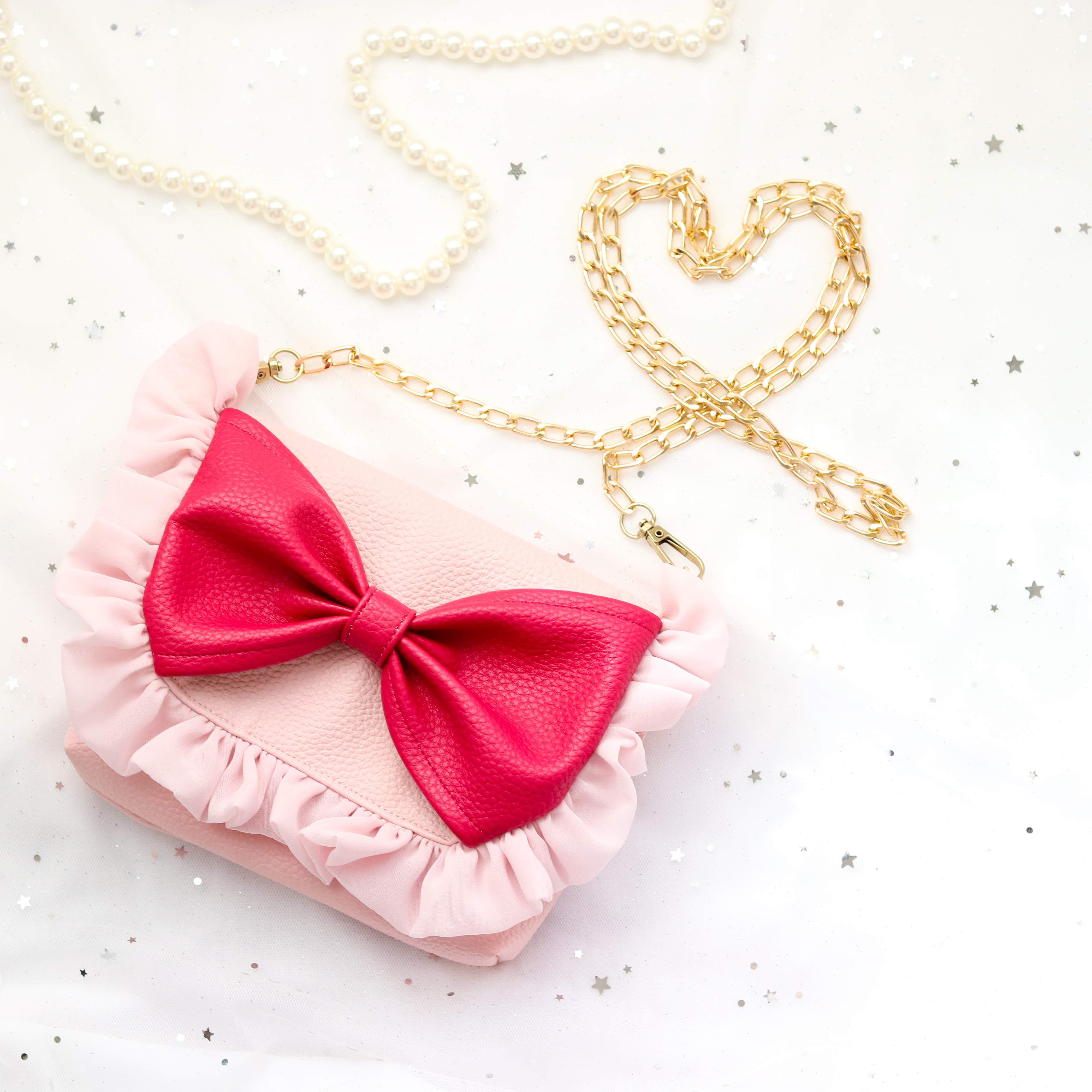 キュートなビッグリボン♡ポシェット 4,756円