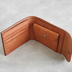 大人シンプルな二つ折り財布（キャメル） 3枚目の画像
