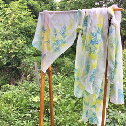 【再販】ミモザの型染ストール　絹シフォン 2枚目の画像