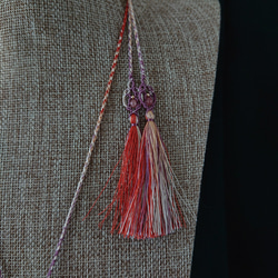 上質なフォッシルコーラル　マクラメシルク(絹)ロングネックレス 15枚目の画像