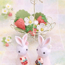 いちご イチゴ うさぎ バスケット 春のインテリア つまみ細工 4月 5