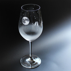 【一緒に見る『満月』の夜空 / ワイングラス】猫モチーフのワイングラス　★名入れ加工対応品（有料） 1枚目の画像