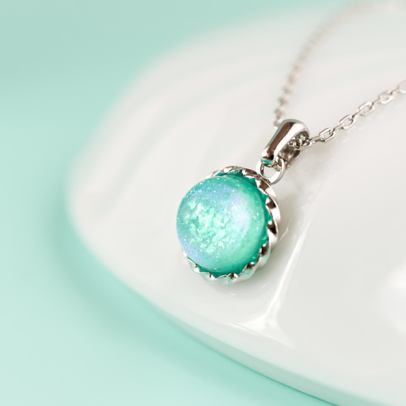 色が変わる 新緑1粒ネックレス〜Mint green〜 ミントグリーン 緑