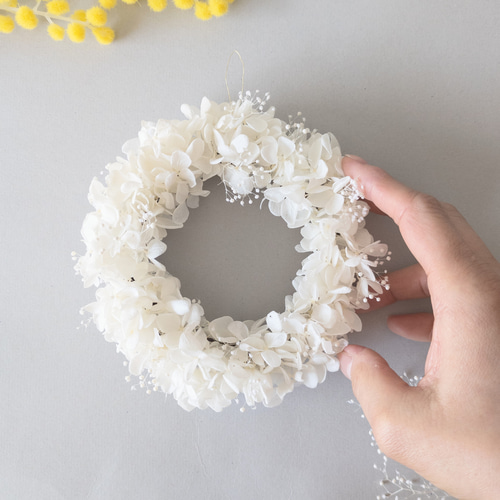 真っ白紫陽花ミニリース ふわふわプリザーブドフラワー 玄関