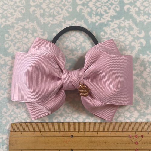 ピンク リボンヘアゴム ヘアゴム 選べるリボンカラー お花チャーム付き