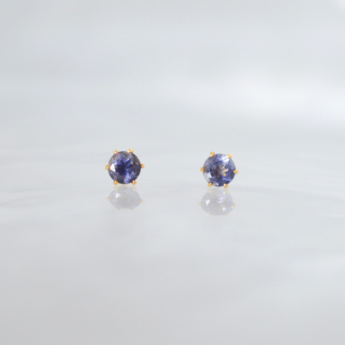天然石アイオライトのシンプルな一粒スタッドピアス】4mm / 青紫