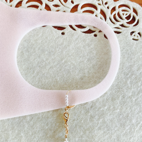 薔薇＆SWAROVSKIパールのメガネチェーン(オプション選択でマスク