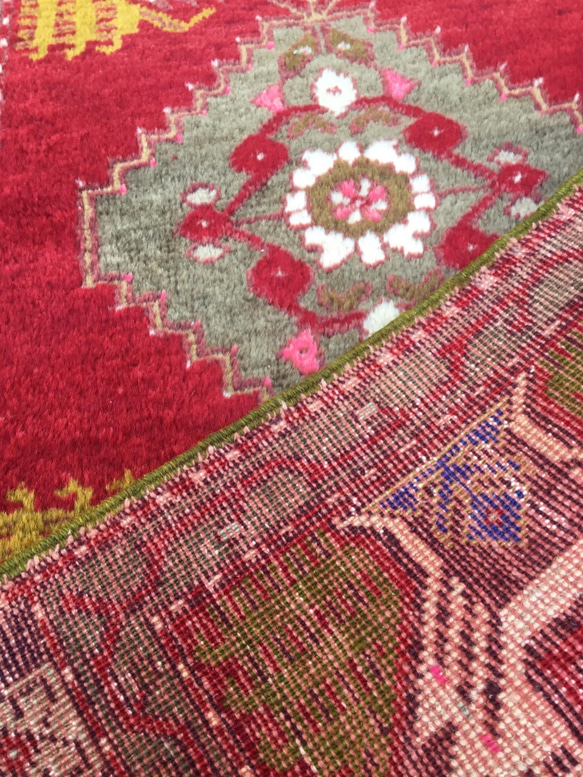 【送料無料】手織りトルコ絨毯 Small Size 92x47cm ヴィンテージ ラグ 5枚目の画像