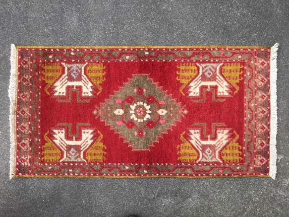【送料無料】手織りトルコ絨毯 Small Size 92x47cm ヴィンテージ ラグ 1枚目の画像