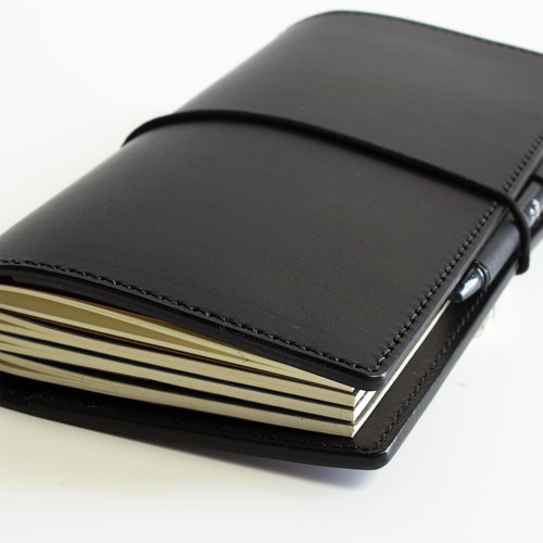 トラベラーズノート / レギュラーサイズ / ブラック ブックカバー