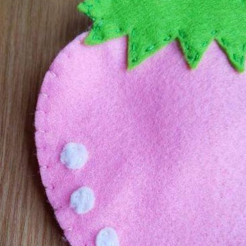 毎月15日はいちごの日🍓✨ コメント欄をいちご「🍓」でいっぱい