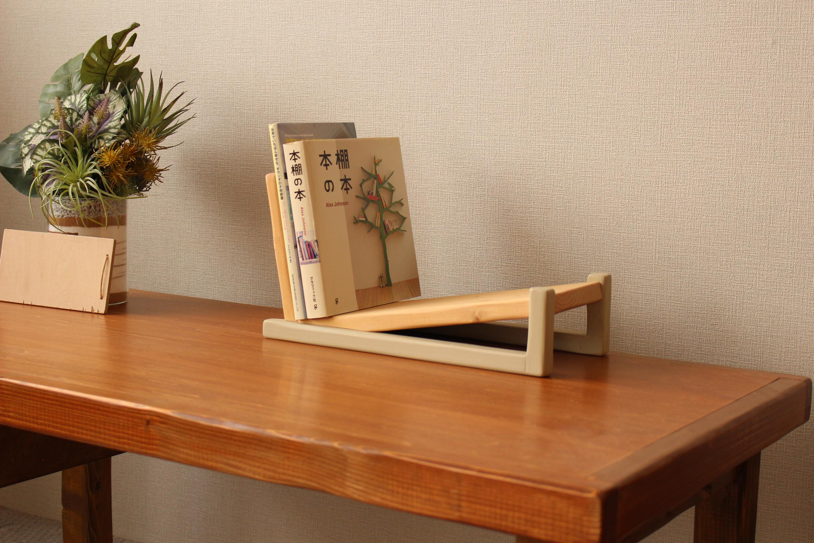 ブックスタンド（アンティークホワイト）CDラック アンティーク