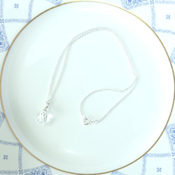 クリスタルの一粒ネックレス   ドロップ型クリスタル AAA  ブリオレットカットのネックレス。大人のピアス Ⅶとお揃い 4枚目の画像