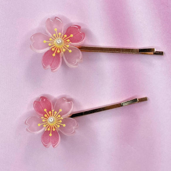 蓄光桜のヘアピンペア 3枚目の画像