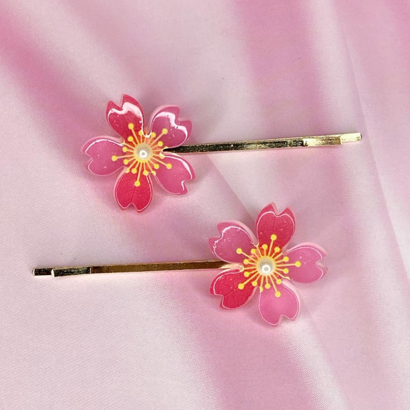 蓄光桜のヘアピンペア 2枚目の画像
