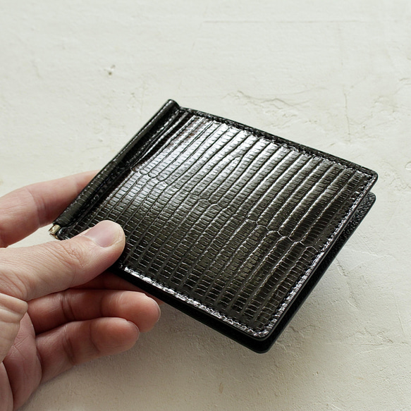 【 即納品 】リザード革(ブラック)のマネークリップ 8枚目の画像