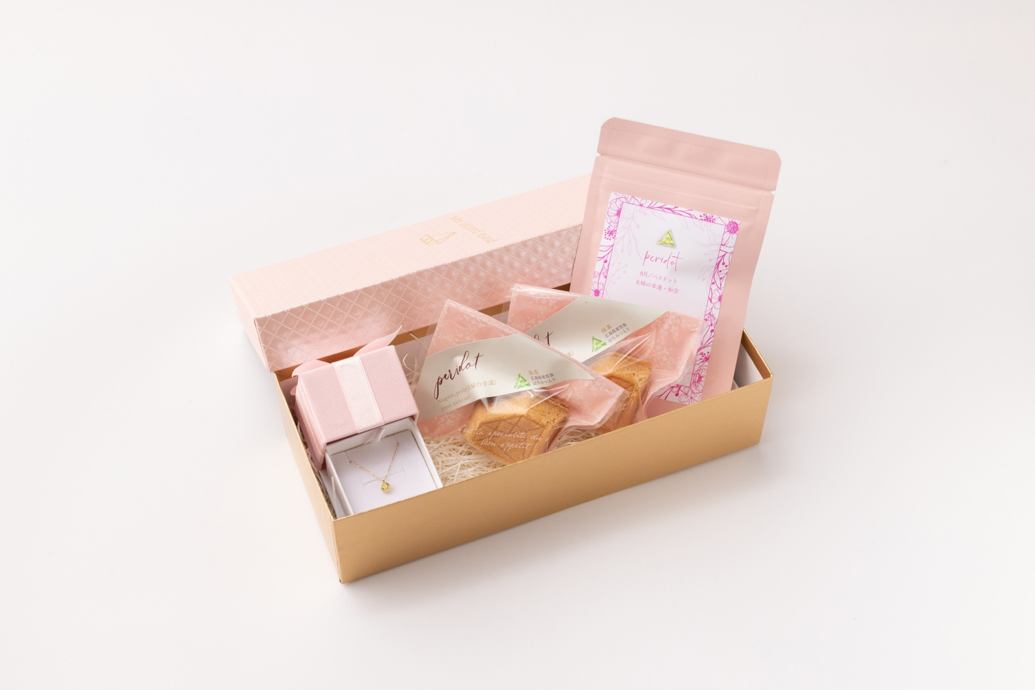 【誕生日・記念日のお祝い】8月 ネックレス・プレスパフェサンド・紅茶セット