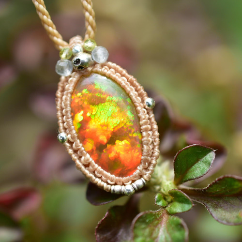 F　オパールのマクラメネックレス オパールのマクラメ編みネックレス【ヒカリノアメ】 | iichi 日々の