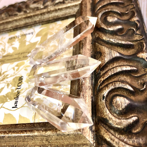 ダブルポイント クリスタル3本《双剣水晶》 天然石 Janice LOUIS 通販