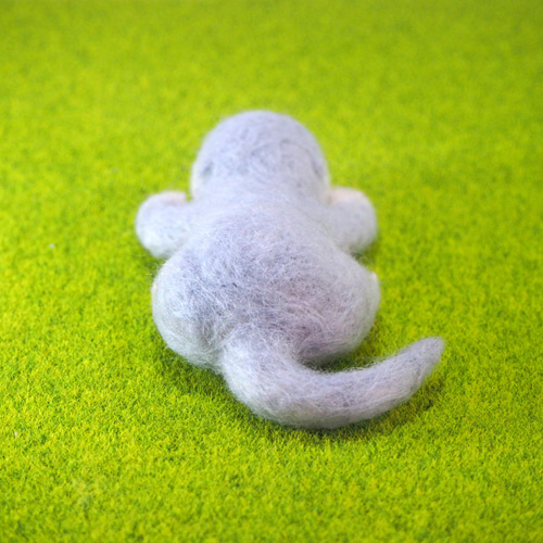 羊毛フェルトのカワウソの赤ちゃん 羊毛フェルト もふもふ動物