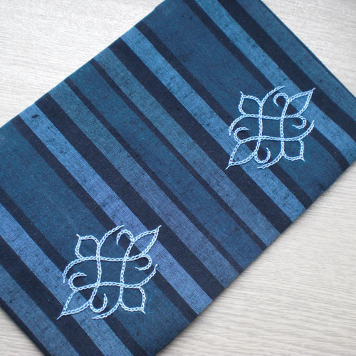 アイヌ文様刺繍】ブックカバー♡文庫本サイズ ブックカバー