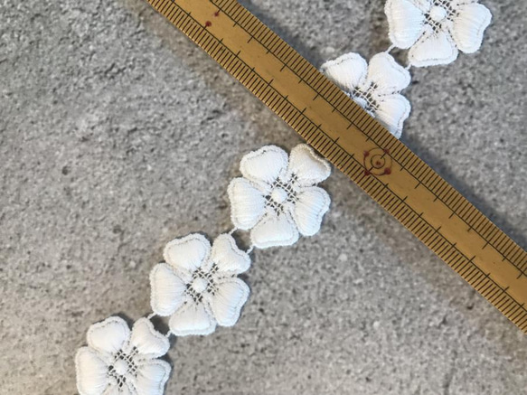 【再販】2.8m コットンケミカルレース 5弁の花柄 モチーフ 日本製 lace-No,096-2.8 6枚目の画像