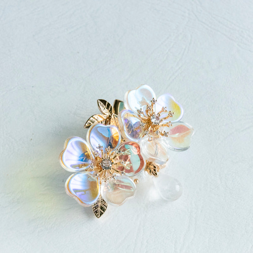 透明硝子の桜のヘアクリップ ヘアアクセサリー 髪飾り ヘア