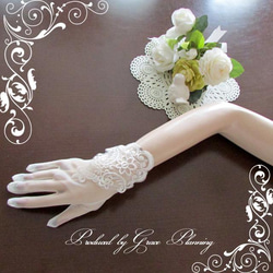 ウェディンググローブ オフホワイト 白 刺繍 ショート レースグローブ 手袋 結婚 挙式 gl9900/GL071293 2枚目の画像
