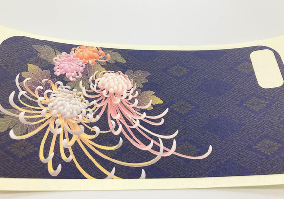スマホ用　日本画オリジナルステッカー　大輪菊花　各機種対応　UVラミネート加工 2枚目の画像