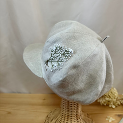 【キッズ】フレンチリネンのかすみ草手刺繍 キャスケット帽　 3枚目の画像