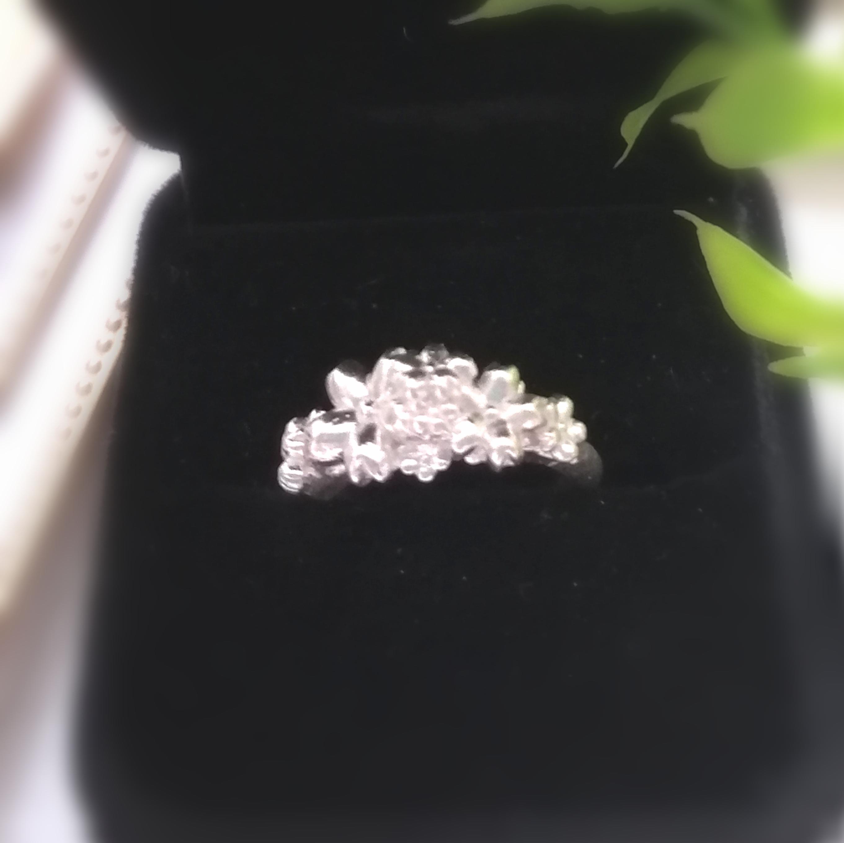 桜満開ピュアシルバーリング　約8～9号サイズ　純銀製の桜の指輪