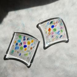 ガラスの豆皿（カトラリー）・ 水彩のようなカラフル柄  / 1枚 8枚目の画像