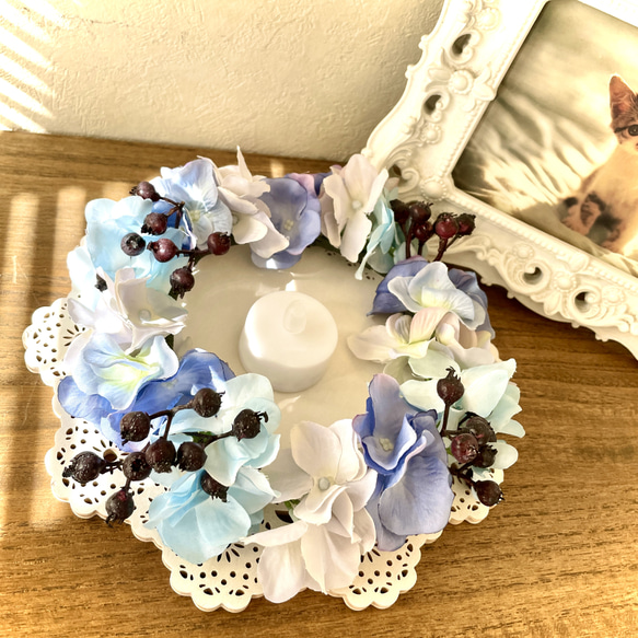 虹の橋のかおり いつかまた会えるあの子へ 虹の橋の花冠 ブルー お供えの花冠 お悔やみの花冠 リース ギフト 9枚目の画像