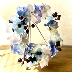 虹の橋のかおり いつかまた会えるあの子へ 虹の橋の花冠 ブルー お供えの花冠 お悔やみの花冠 リース ギフト 12枚目の画像