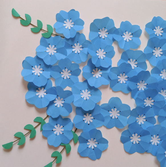 折り紙 ネモフィラ  壁面飾り  工作素材  幼稚園 施設 4枚目の画像