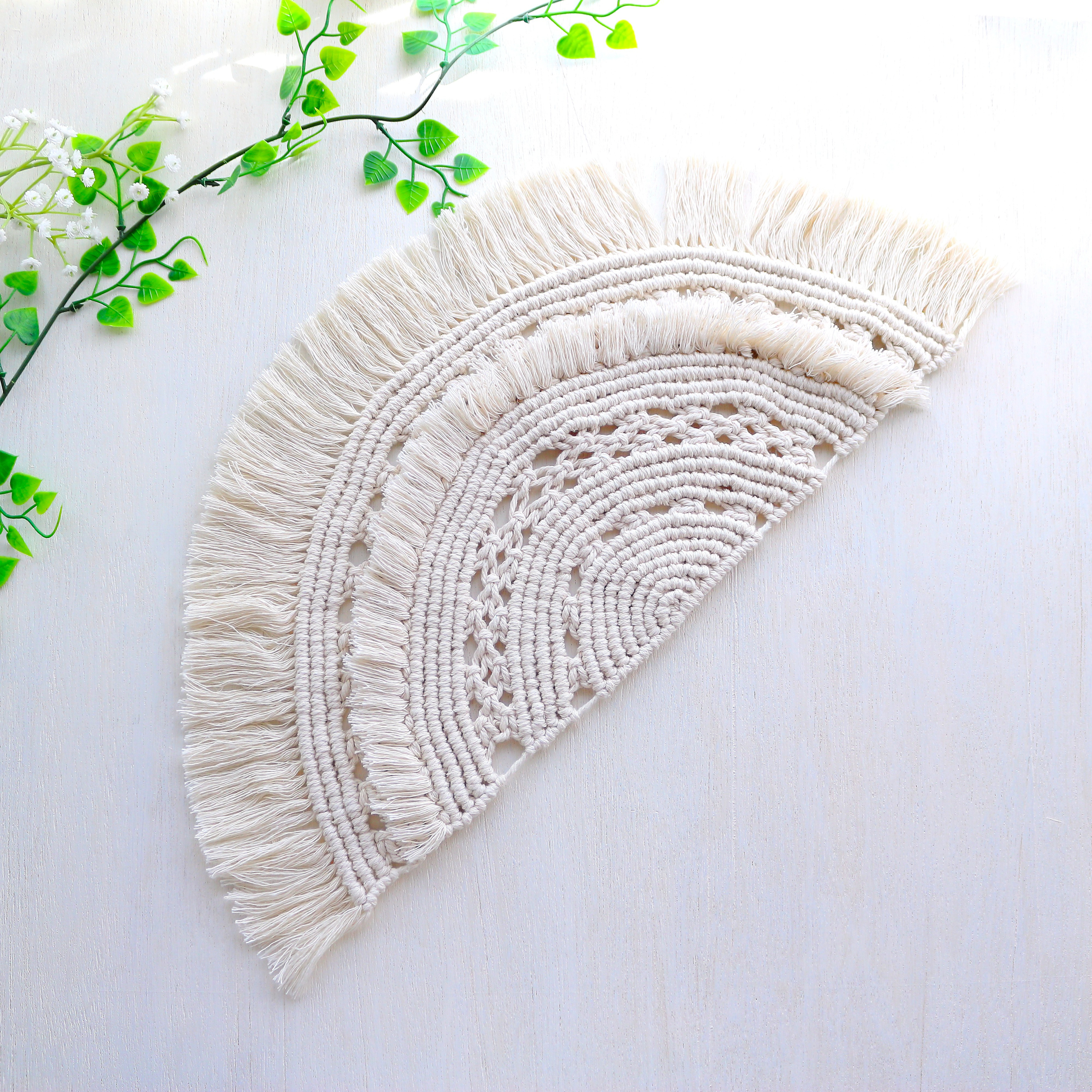 シンデレラフィット☆マクラメテーブルマットsemi 4,698円