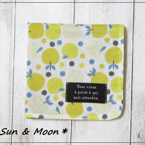 大人のガーゼハンカチ☆青りんご・グリーンアップル（24㎝×24