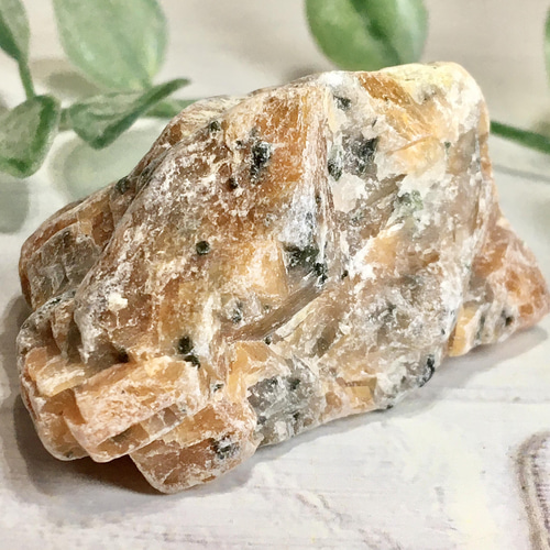 生命力の石 オレンジ カルサイト ラフストーン 原石 天然石 東洋占星術