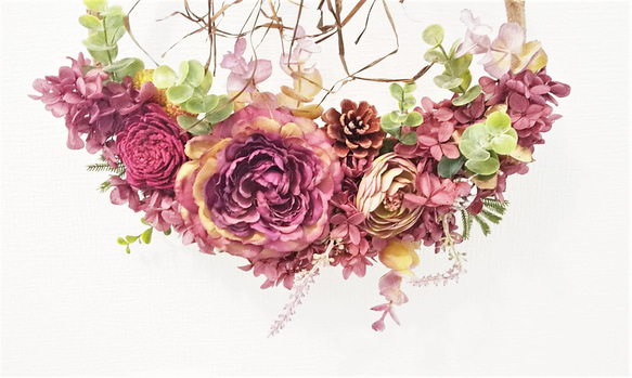 大輪のお花のエレガントリース　　母の日、結婚記念日、喜寿、古希のお祝等。 7枚目の画像