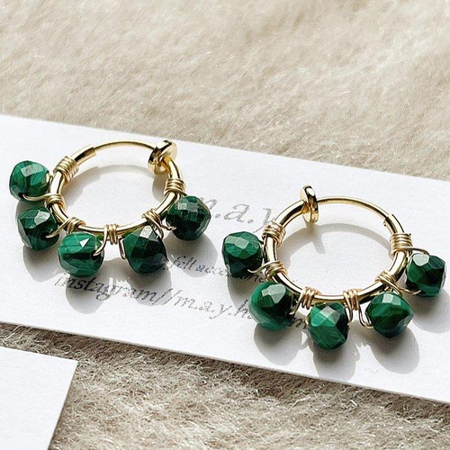 グリーンマラカイトのminiフープ《ピアス:チタンorフープイヤリング