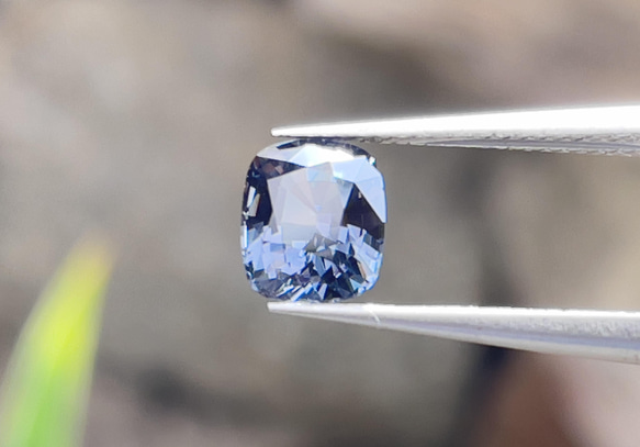 スピネルルース ブルースピネル 1.23カラット クッションカット 美しいブルーカラーの天然宝石 スリランカ 原産 11枚目の画像