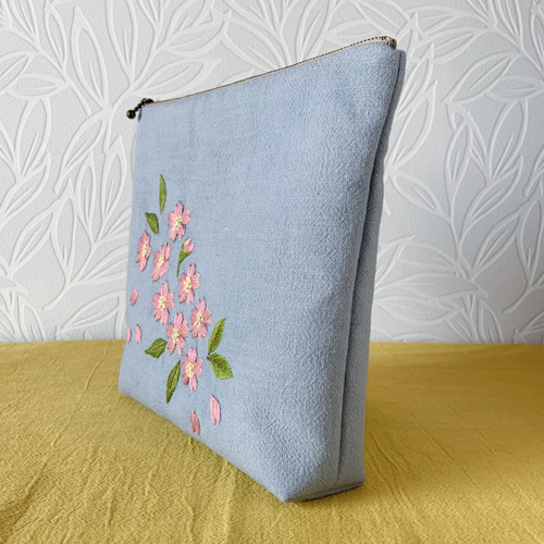 【リネン刺繍　桜坂美野様オーダー専用ページ】クッションカバー　ボートポーチ リネン刺繍 桜坂美野様オーダー専用ページ】クッションカバー