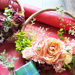 大輪のお花のエレガントリース　ピンク　　母の日、結婚記念日、喜寿、古希のお祝等。 7枚目の画像