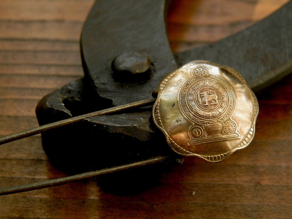 ＃B73　Sri Lanka Coin Brooch 4枚目の画像